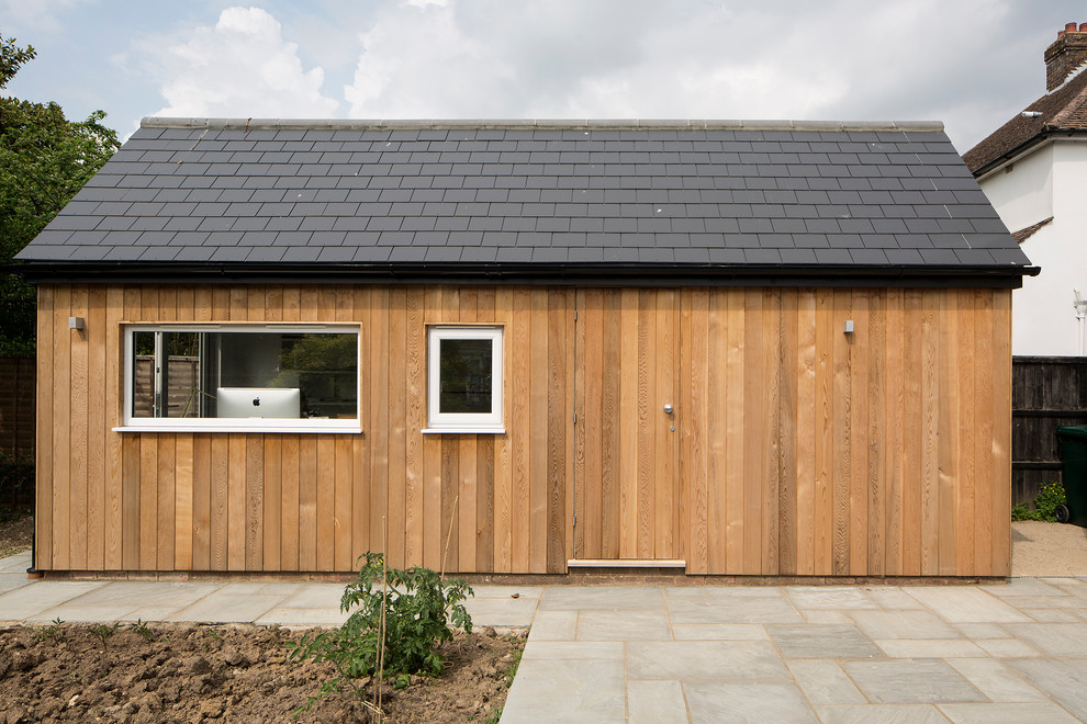 Photo of a small contemporary detached office/studio/workshop in Sussex.