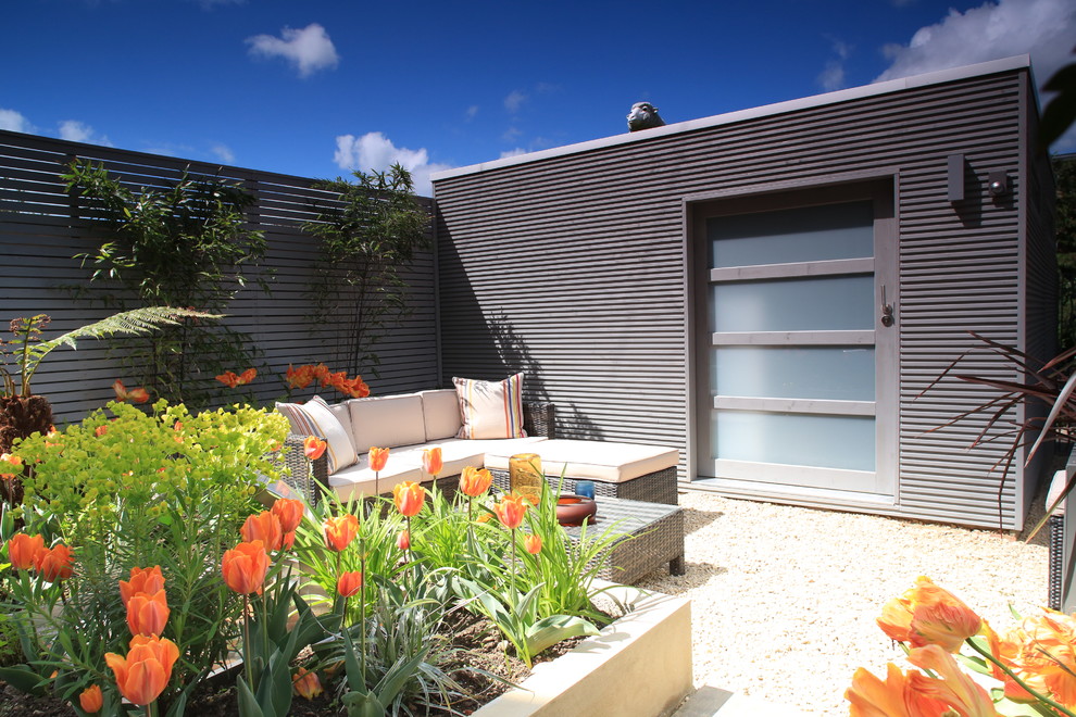 Medium sized contemporary garden shed and building in Wiltshire.