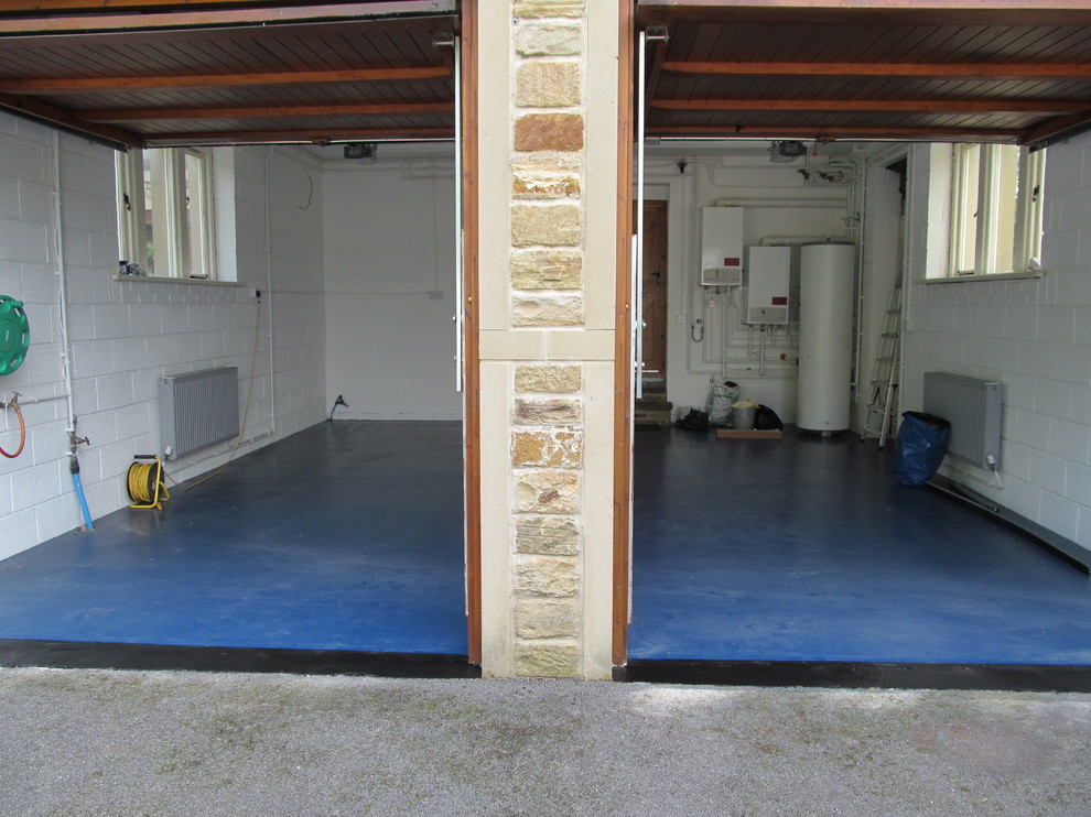 Modern inredning av en garage och förråd