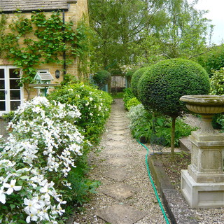 https://st.hzcdn.com/simgs/pictures/gardens/a-cotswold-garden-in-stow-on-the-wold-joanne-alderson-design-img~6d5134ff03e217d3_3-5086-1-c127d34.jpg