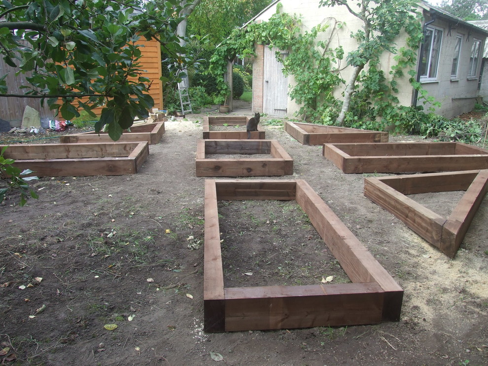 Appledore vegetable garden raised beds Farmhouse Landscape Sussex