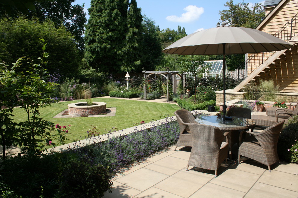 Moderner Garten in West Midlands
