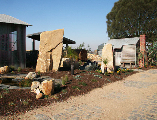 Ballarat Project - Farmhouse - Landscape - Melbourne - by Richard ...