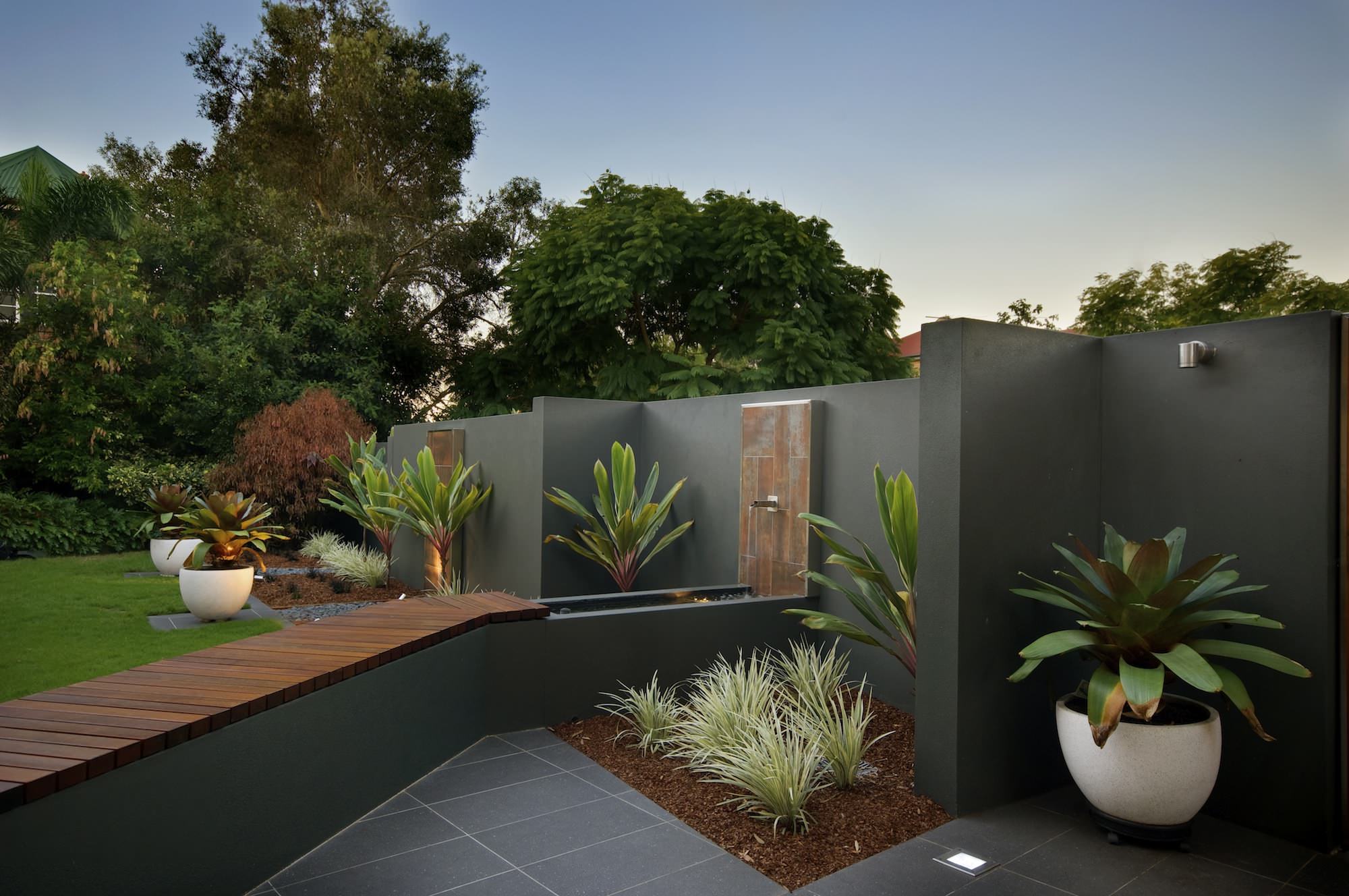  Garden Feature Walls of all time Don t miss out 