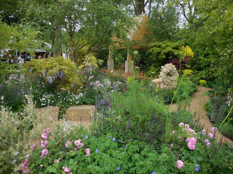 Country garden in London.