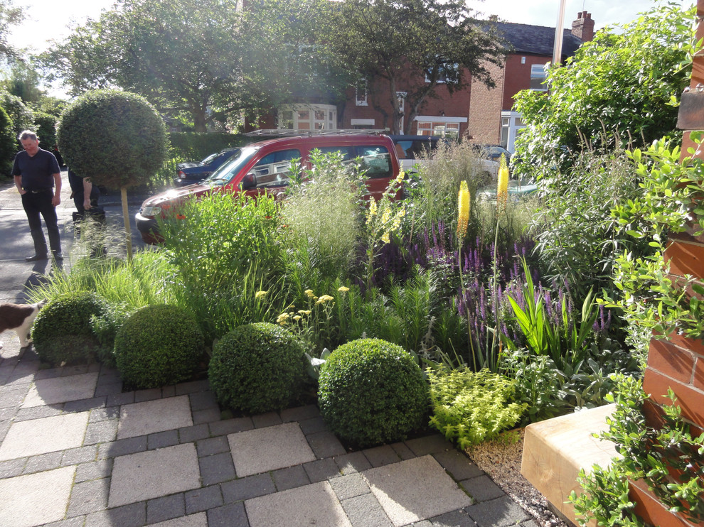 Contemporary garden in Cheshire.