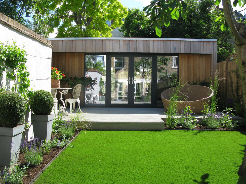 Immagine di un giardino minimal di medie dimensioni