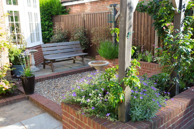 Edwardian Courtyard Garden - Traditional - Garden - Hertfordshire - by ...