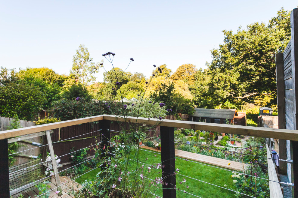 Finchley terraced garden Contemporary Landscape London by