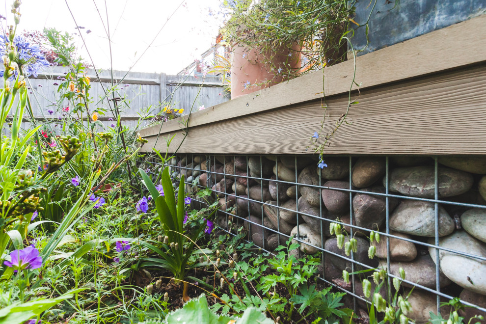 Finchley terraced garden Contemporary Landscape London by