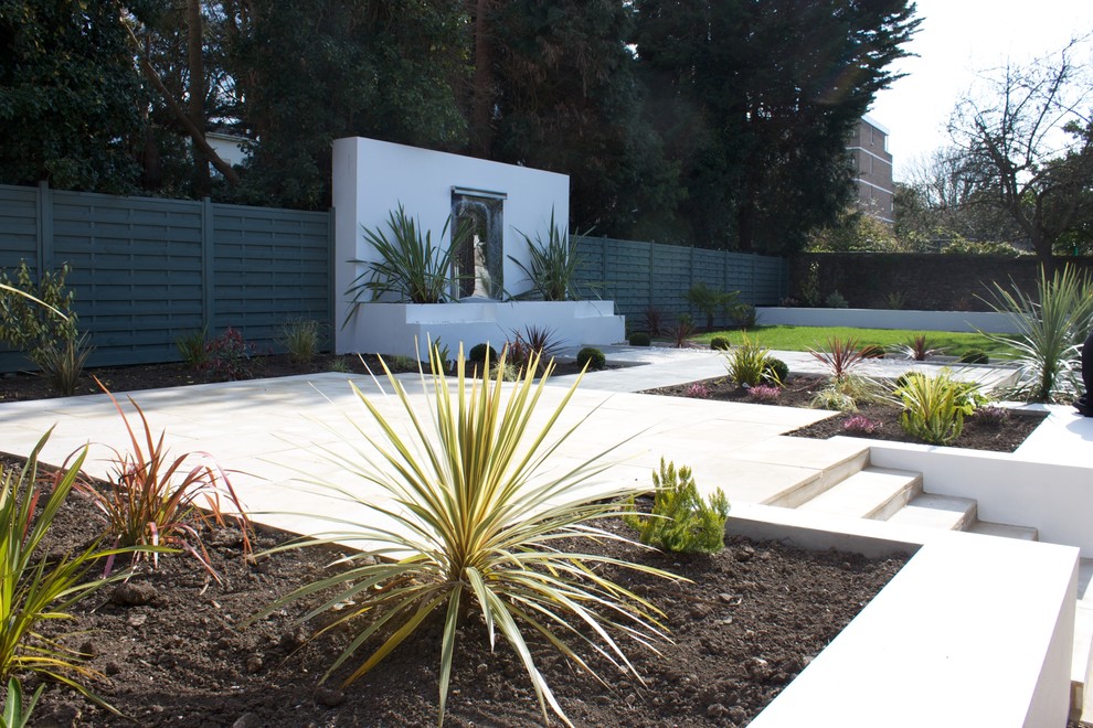 Inspiration pour un grand jardin minimaliste.
