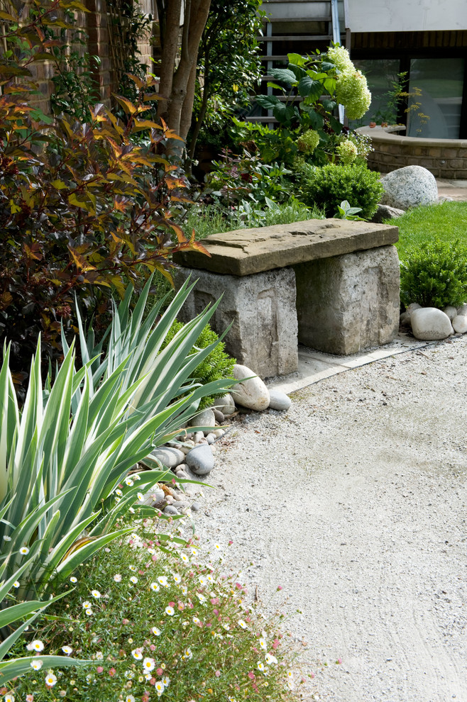 Japanese influenced Garden Esher Traditional Landscape London