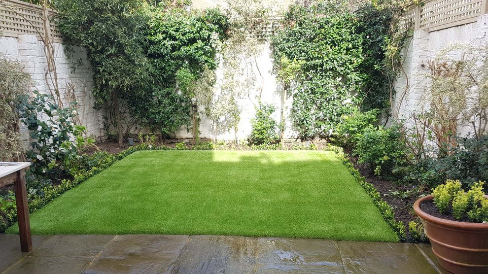 Mayfair Artificial Grass - Landscape - London - by Easigrass | Houzz