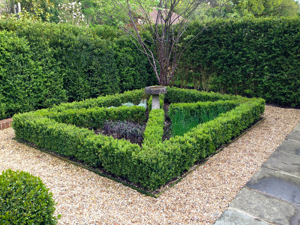 Klassischer Garten in Hampshire
