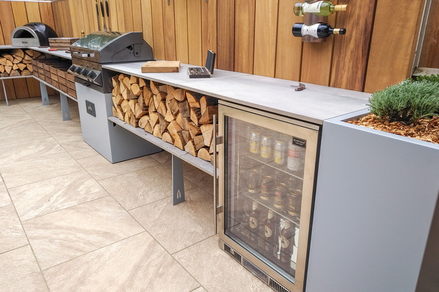 Outdoor drinks fridge top