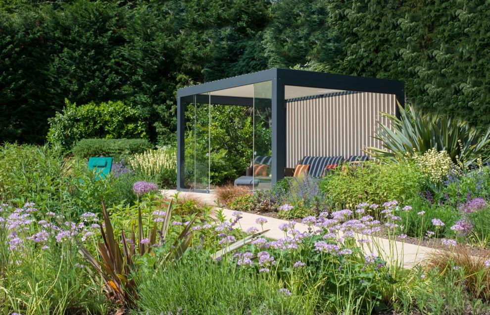 Idee per un giardino minimal di medie dimensioni e dietro casa