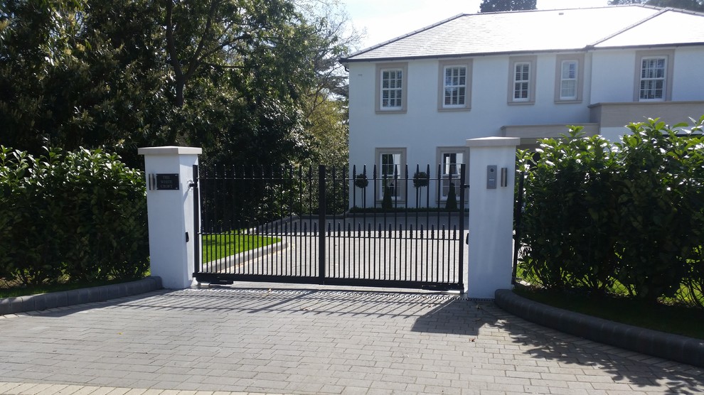 Portcullis Bespoke Metal Gates Contemporary Landscape Surrey by