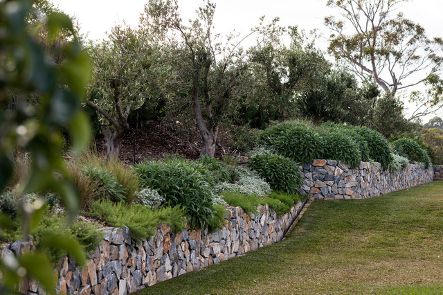 Rural property - Country - Garden - Sydney - by sticks and stones ...
