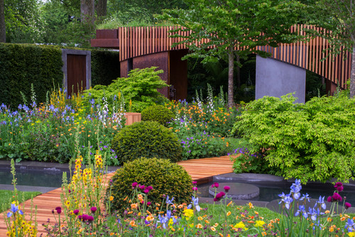 Как создать красивый малоуходный сад на даче: 7 советов ландшафтного дизайнера