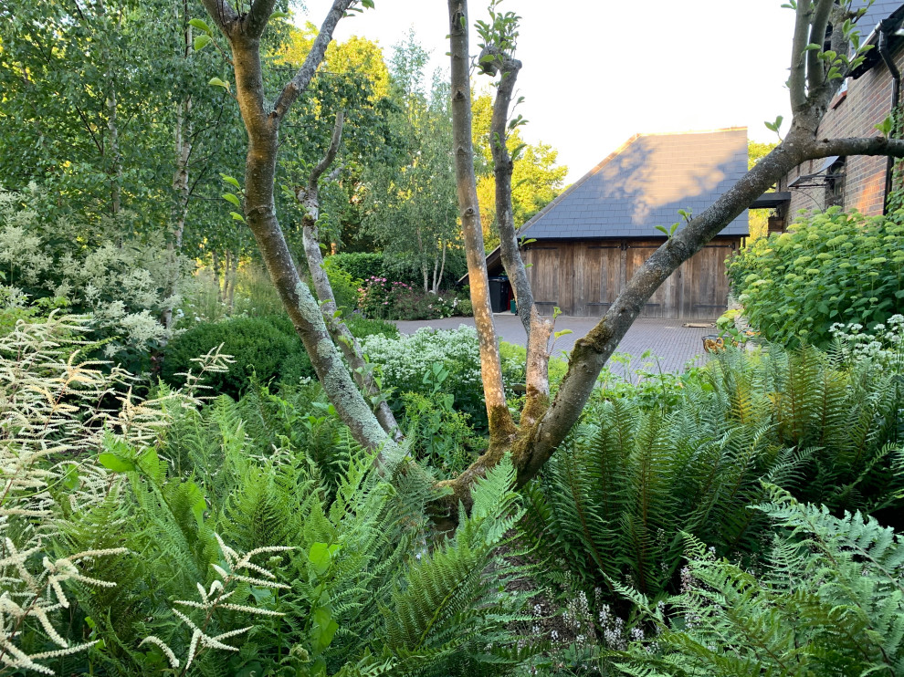 Landhausstil Garten in Surrey