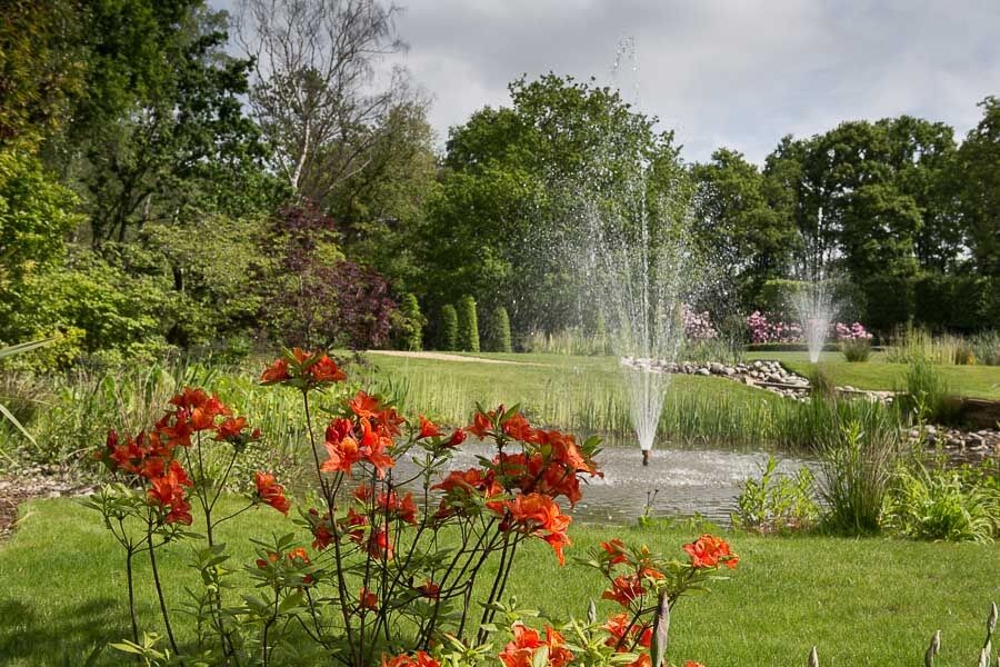 This is an example of a traditional garden in Buckinghamshire.