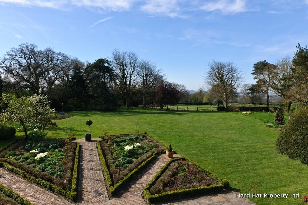 Klassischer Garten in Sussex