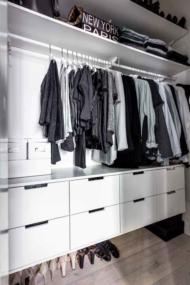 Example of a danish closet design in Stockholm