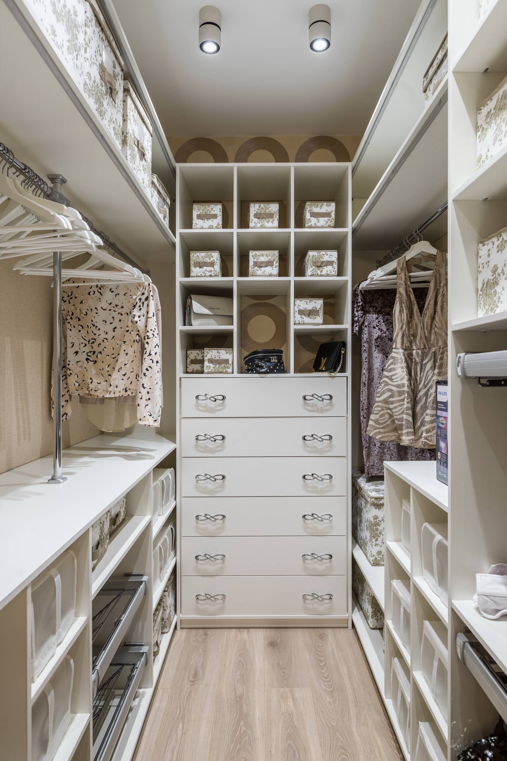 40 Ingenious Bedroom Closet Ideas and Designs — RenoGuide - Australian  Renovation Ideas and Inspiration