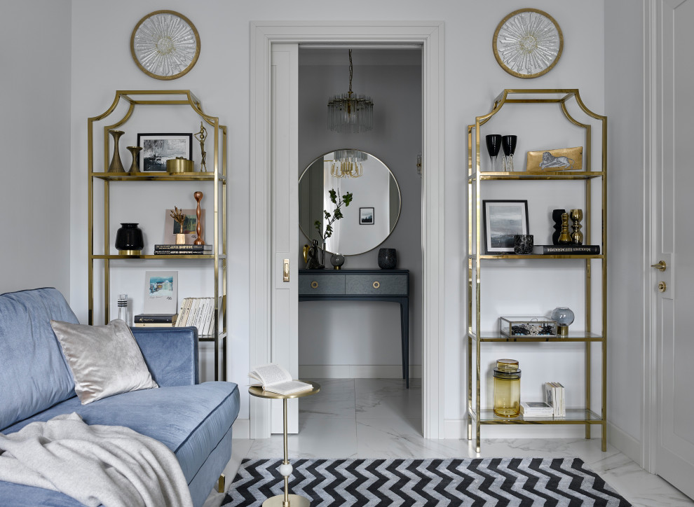 Источник вдохновения для домашнего уюта: гостиная комната в современном стиле с белыми стенами и белым полом