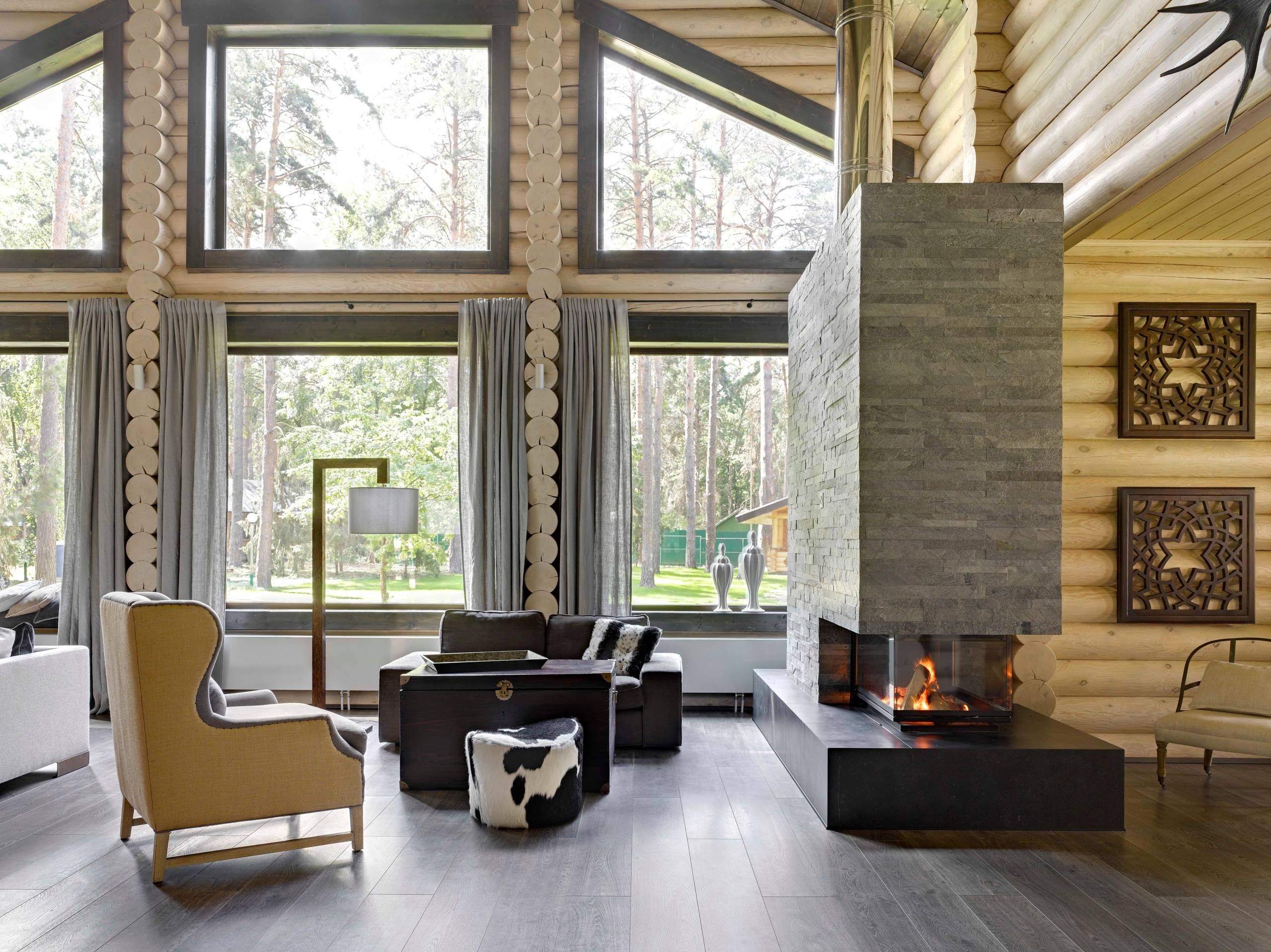 ✅ Гостиная в деревянном доме (16+ фото), дизайн интерьера гостиной в  деревянном доме | Houzz Россия