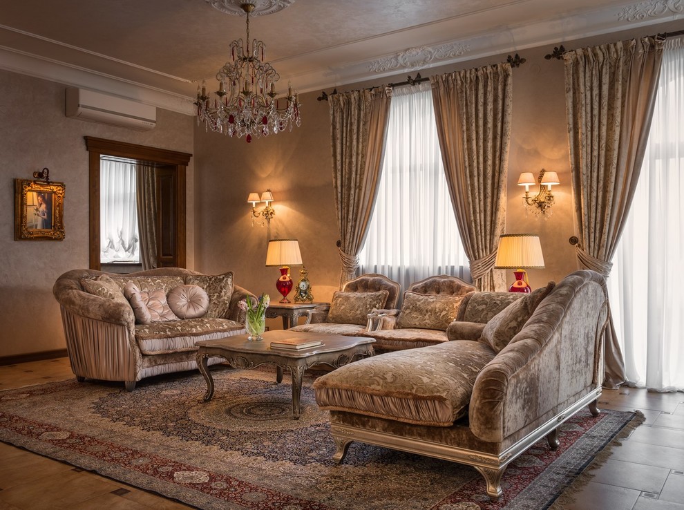 Idee per un grande soggiorno tradizionale chiuso con sala formale, pareti beige e pavimento con piastrelle in ceramica