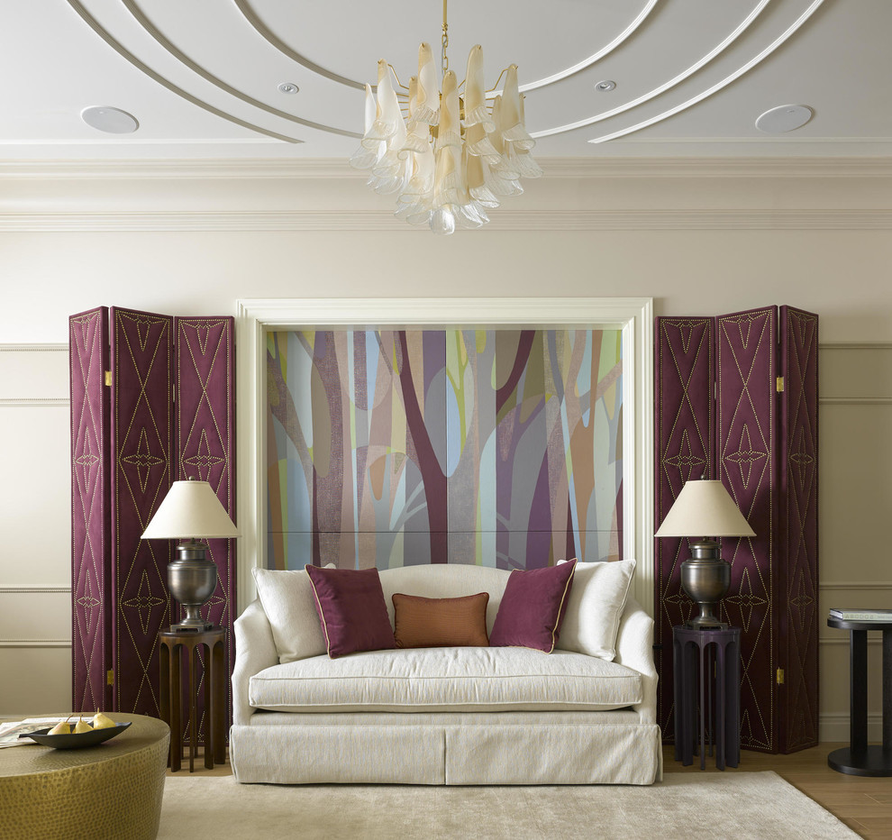 Пример оригинального дизайна: объединенная гостиная комната в стиле неоклассика (современная классика)