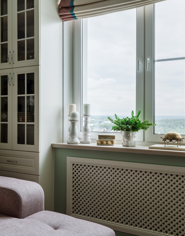 Источник вдохновения для домашнего уюта: гостиная комната с тюлем на окнах