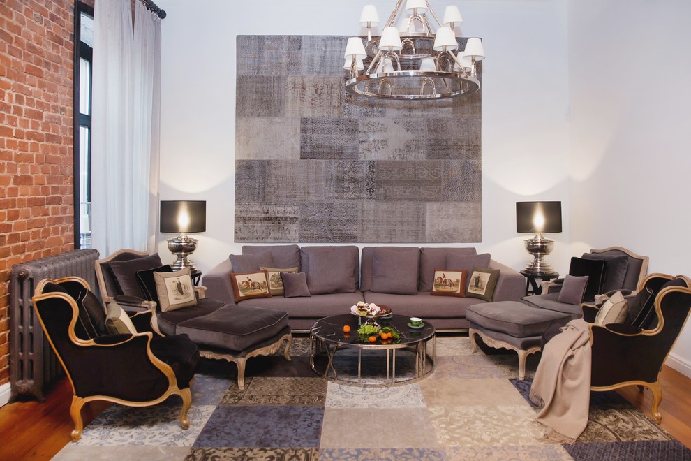 Стильный дизайн: гостиная комната в стиле неоклассика (современная классика) с белыми стенами - последний тренд