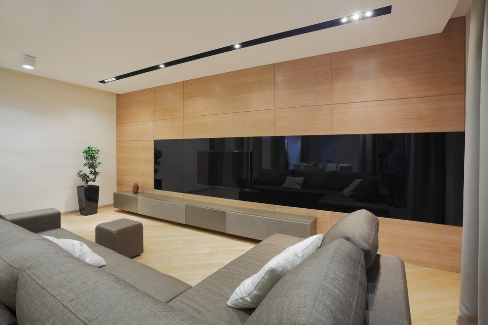 This is an example of a contemporary living room in Yekaterinburg.