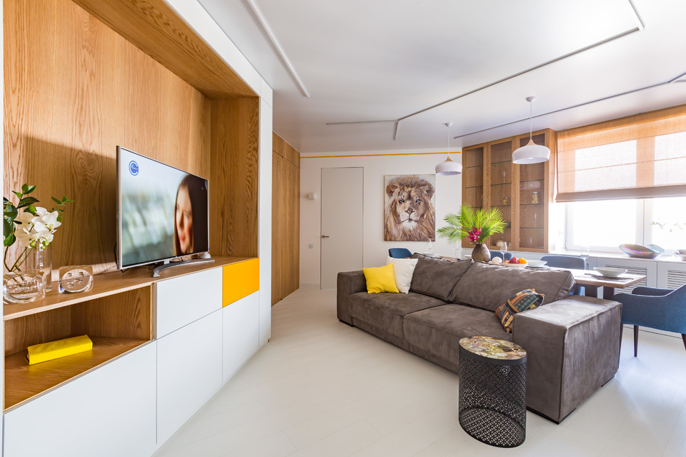 Пример оригинального дизайна: объединенная гостиная комната среднего размера в современном стиле