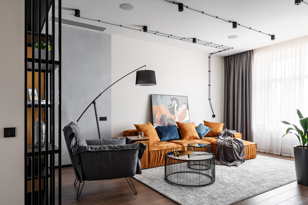 Trendy living room photo in Saint Petersburg