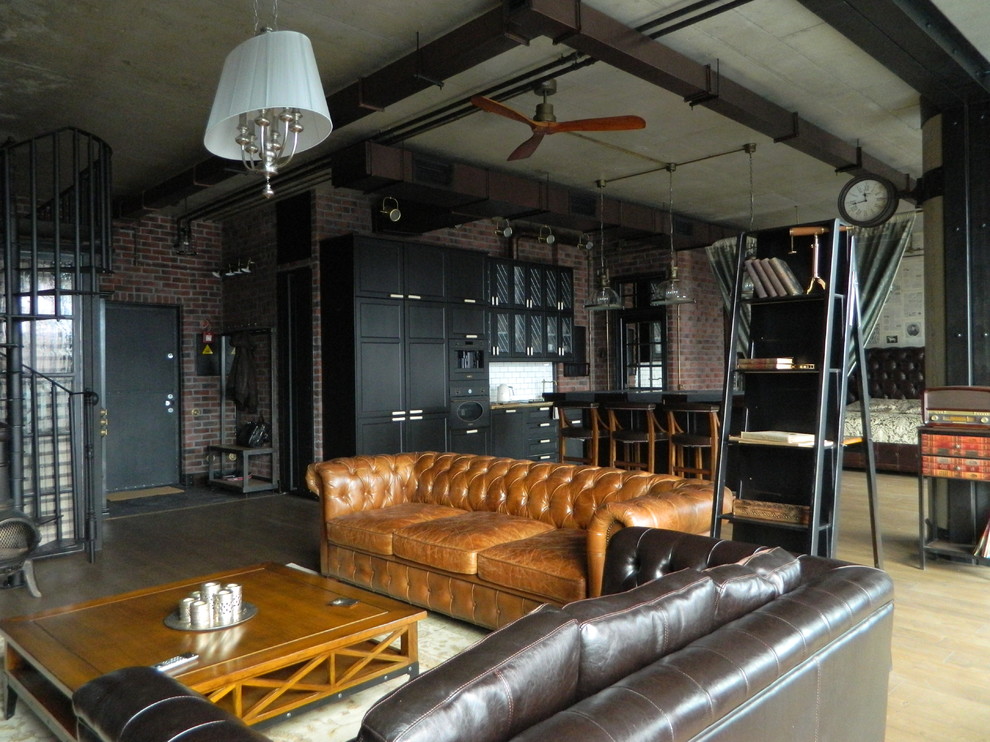 Photo of an industrial living room in Moscow.