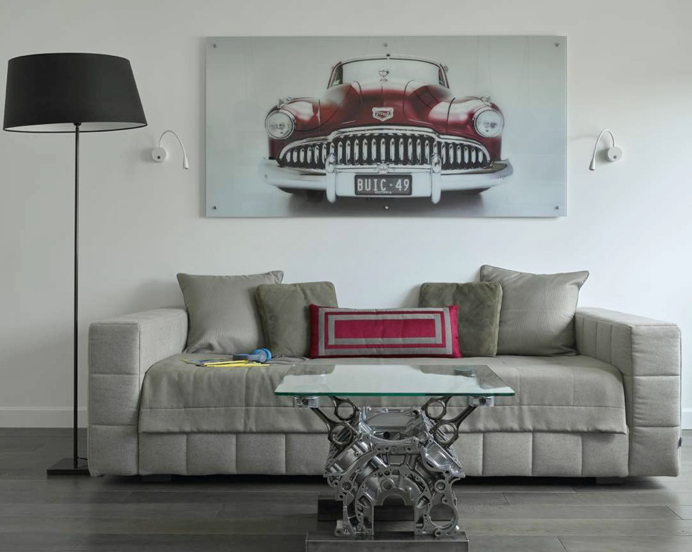 This is an example of an industrial living room in Moscow with white walls.