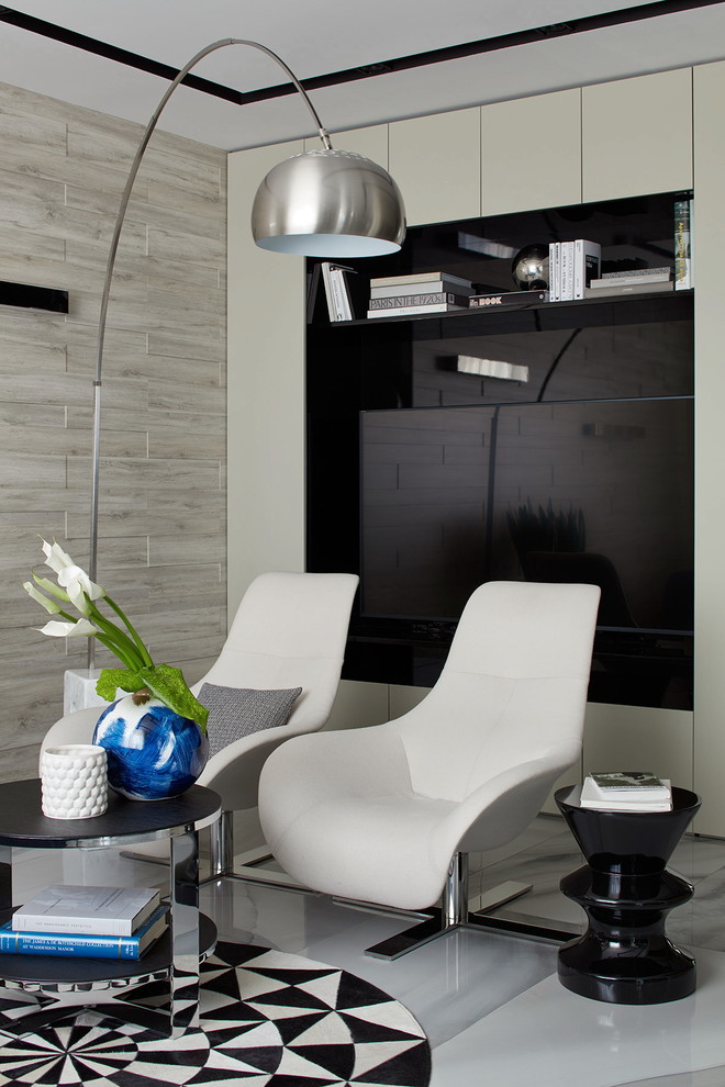 На фото: парадная, открытая гостиная комната среднего размера в современном стиле с бежевыми стенами, полом из керамогранита и скрытым телевизором с