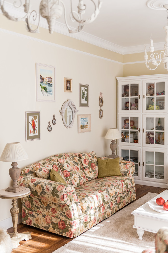 Vintage living room in Moscow.