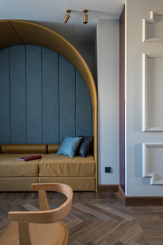 Свежая идея для дизайна: гостиная комната среднего размера в стиле неоклассика (современная классика) - отличное фото интерьера