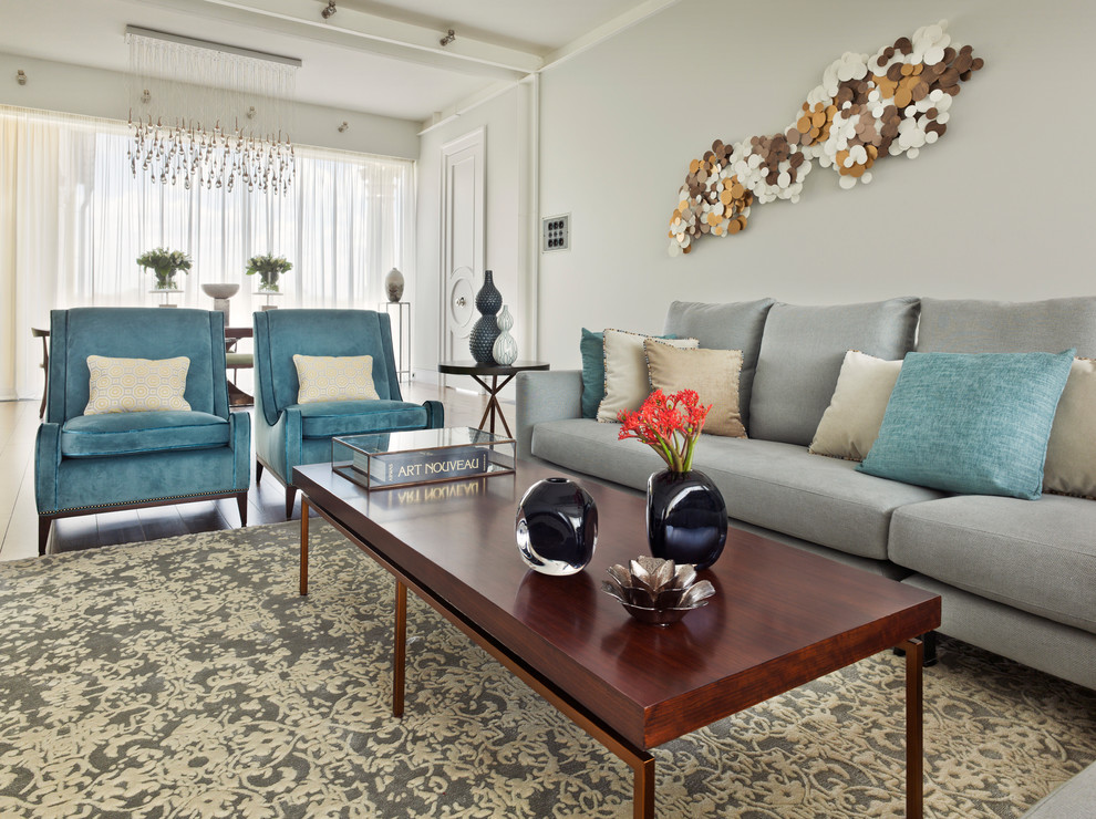 Стильный дизайн: парадная гостиная комната в современном стиле с серыми стенами - последний тренд