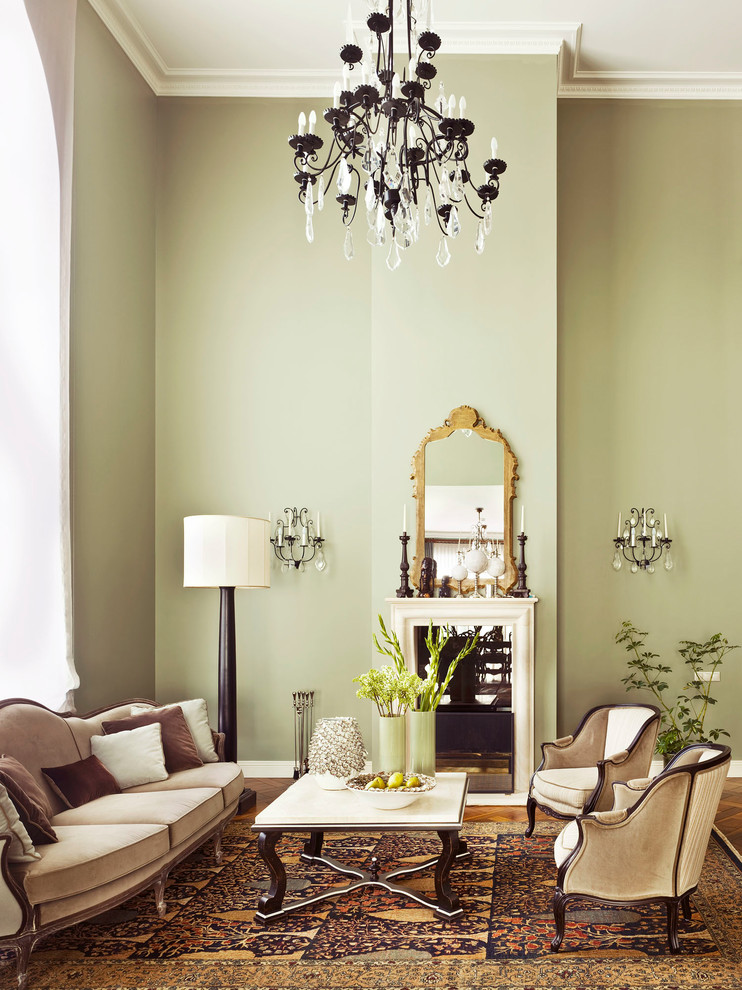 Example of a trendy living room design in Moscow