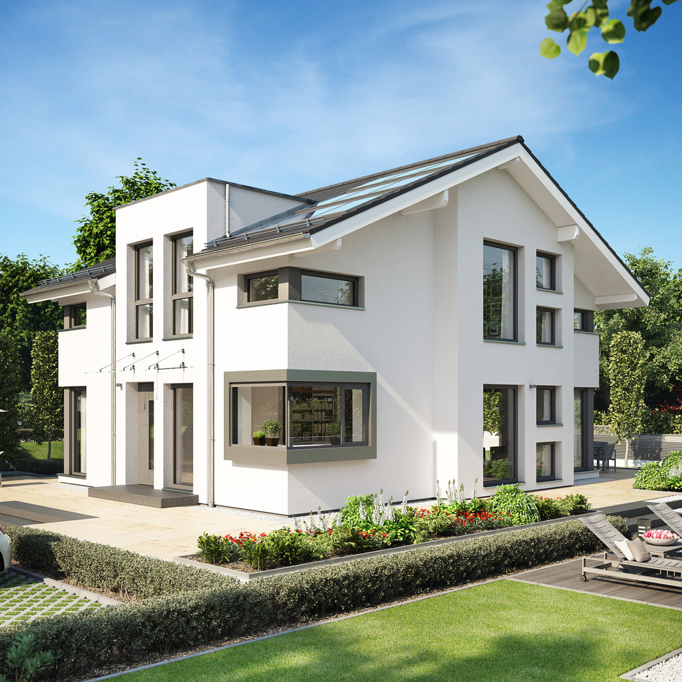 Großes, Zweistöckiges Modernes Einfamilienhaus mit Putzfassade, weißer Fassadenfarbe, Satteldach und Misch-Dachdeckung in Sonstige