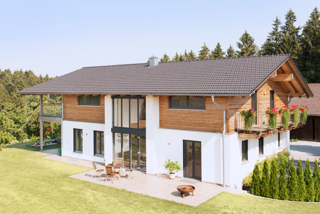 Modern-rustikales Einfamilienhaus am Waldrand - Landhausstil - Häuser