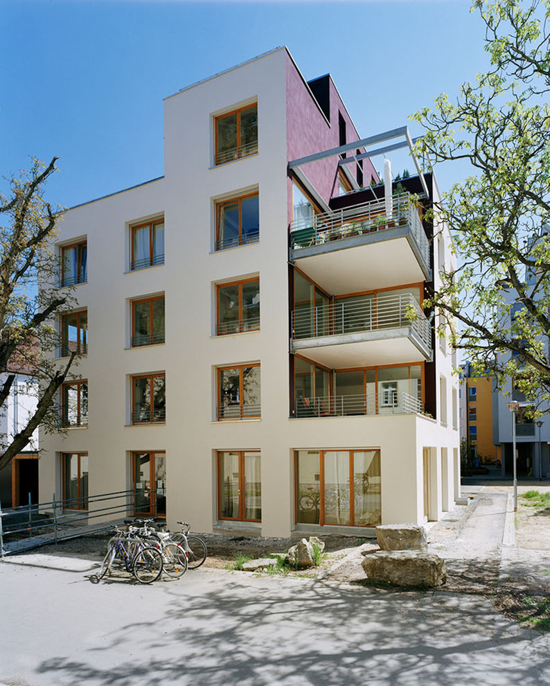 フランクフルトにあるコンテンポラリースタイルのおしゃれな家の外観 (アパート・マンション) の写真