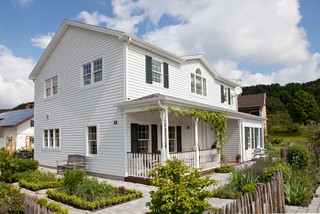 Southern Evans - Kolonialstil - Häuser - Berlin - von BostonHaus | Houzz