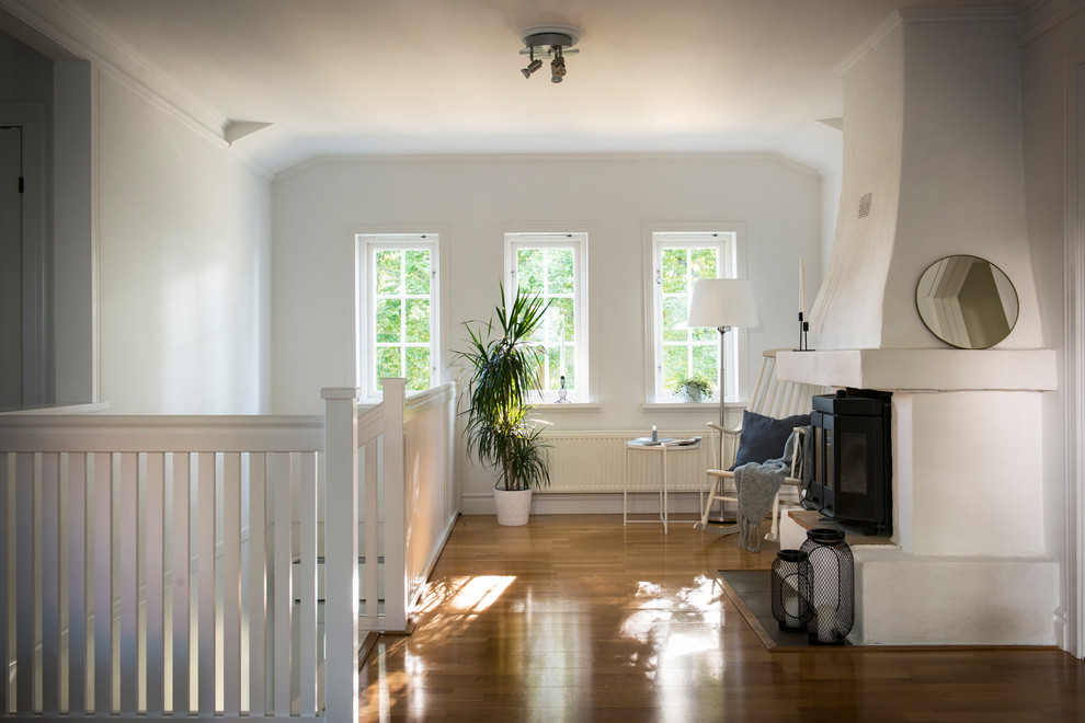 Источник вдохновения для домашнего уюта: коридор в скандинавском стиле