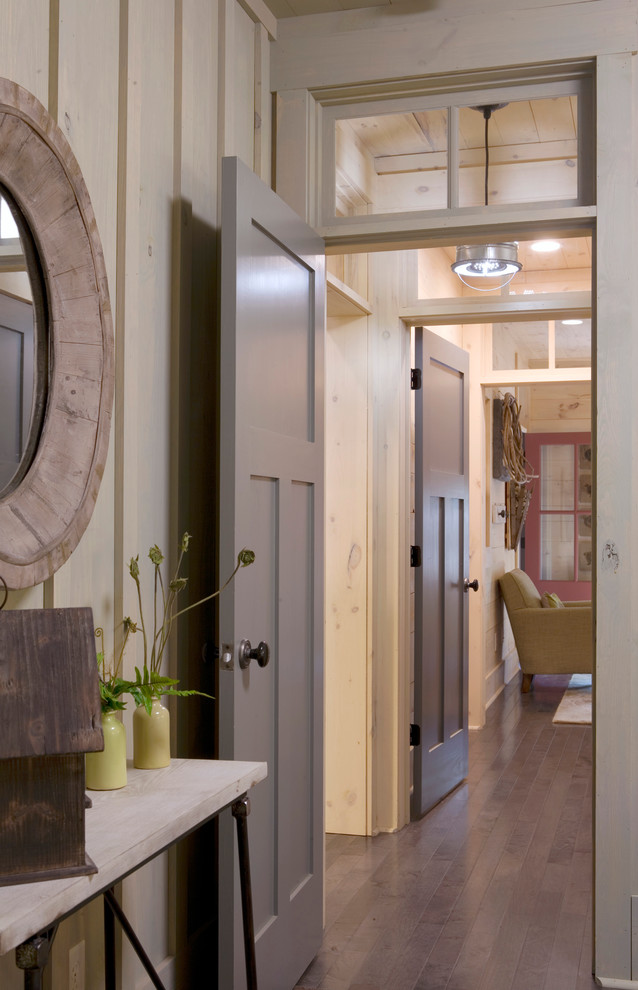 Mountain style dark wood floor hallway photo in Atlanta